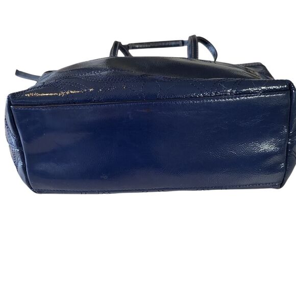 Coach Peyton Patent Leather Shoulder Tote Navy Embossed C Logo No. G1281-F19198 - Picture 12 of 15